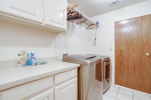 8621 Ravenswood Road, Granbury, TX 76049