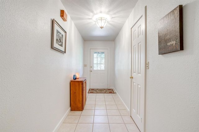 8621 Ravenswood Road, Granbury, TX 76049