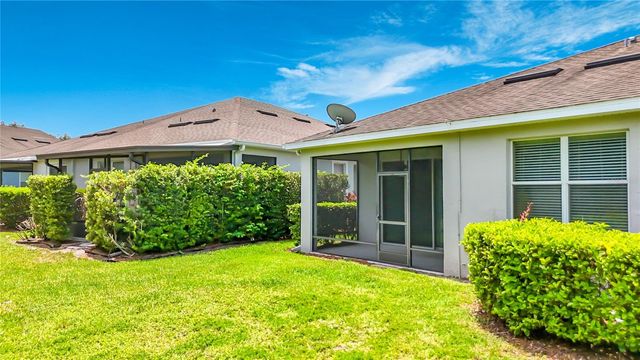 7434 SURREY PINES DRIVE, Apollo Beach, FL 33572