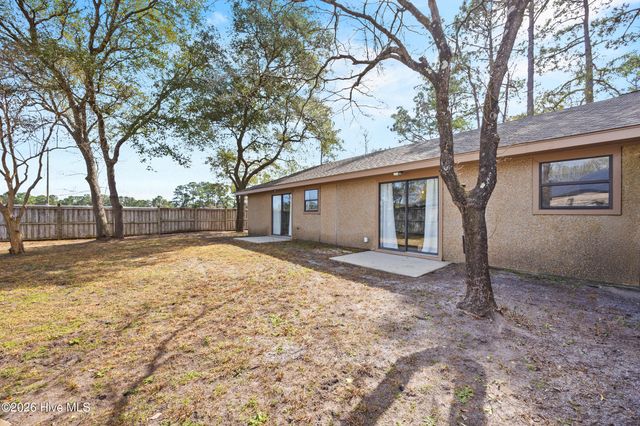 7400 Ridgeview Place, Wilmington, NC 28411