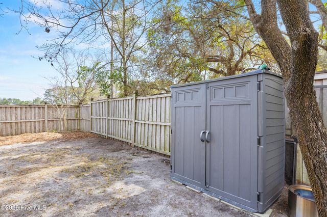 7400 Ridgeview Place, Wilmington, NC 28411