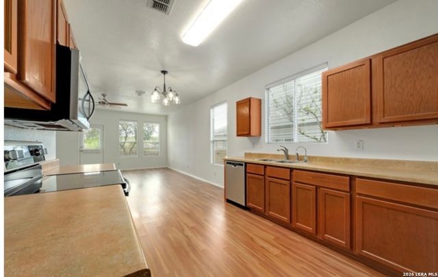 27018 Rustic Cabin, San Antonio, TX 78260
