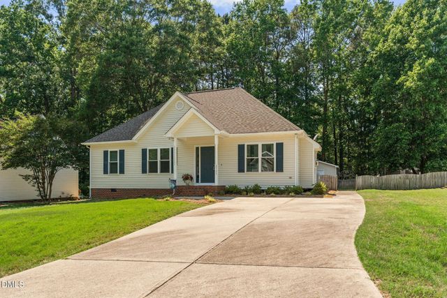 2733 Glastonbury Road, Apex, NC 27539
