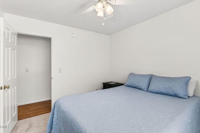 2733 Glastonbury Road, Apex, NC 27539