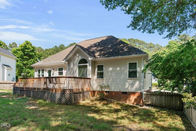 2733 Glastonbury Road, Apex, NC 27539