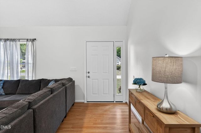 2733 Glastonbury Road, Apex, NC 27539