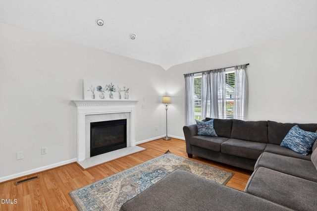 2733 Glastonbury Road, Apex, NC 27539