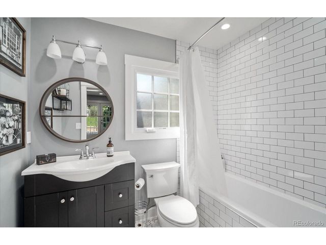 5725 W Mississippi Ave, Lakewood, CO 80226