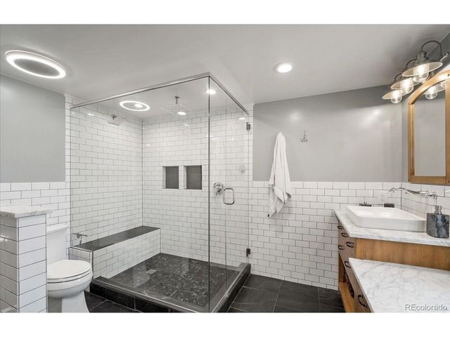 5725 W Mississippi Ave, Lakewood, CO 80226