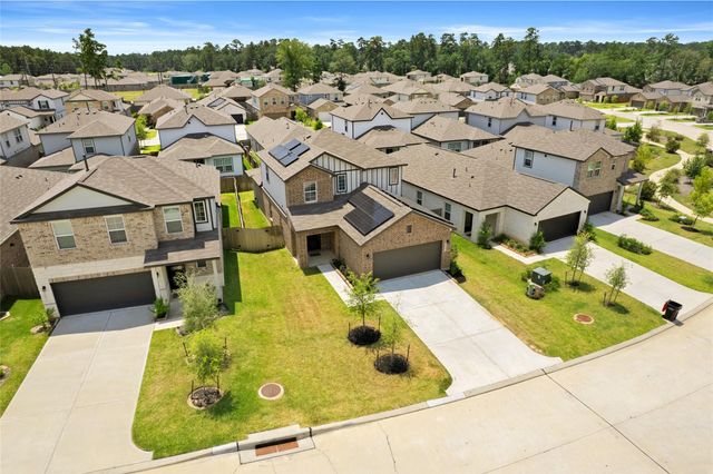 39 Valiant Ridge Trail, Magnolia, TX 77354