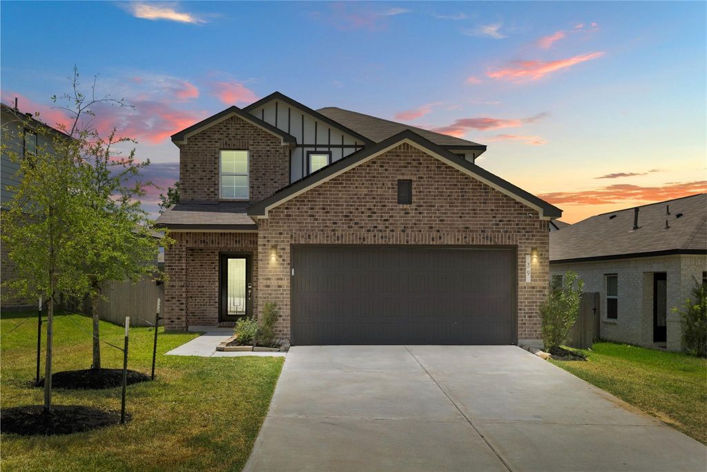 39 Valiant Ridge Trail, Magnolia, TX 77354