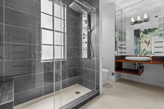 5914 LA ROSA LANE, Apollo Beach, FL 33572