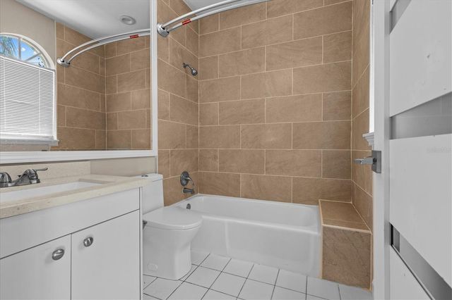 5914 LA ROSA LANE, Apollo Beach, FL 33572