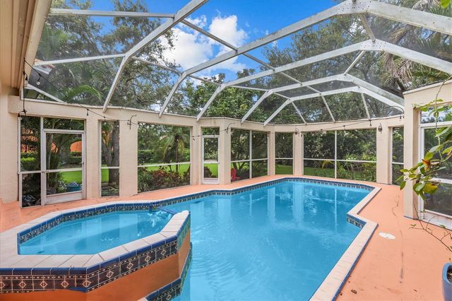 5914 LA ROSA LANE, Apollo Beach, FL 33572