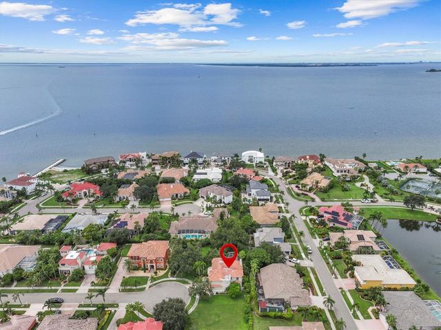 5914 LA ROSA LANE, Apollo Beach, FL 33572