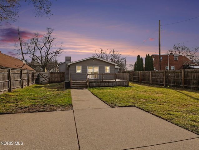 5845 Douglas Road, Toledo, OH 43613