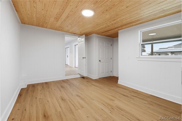 1731 NW 20th Avenue, Crystal River, FL 34428