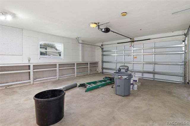 1731 NW 20th Avenue, Crystal River, FL 34428