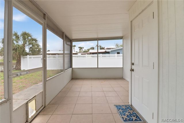1731 NW 20th Avenue, Crystal River, FL 34428