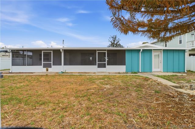 1731 NW 20th Avenue, Crystal River, FL 34428