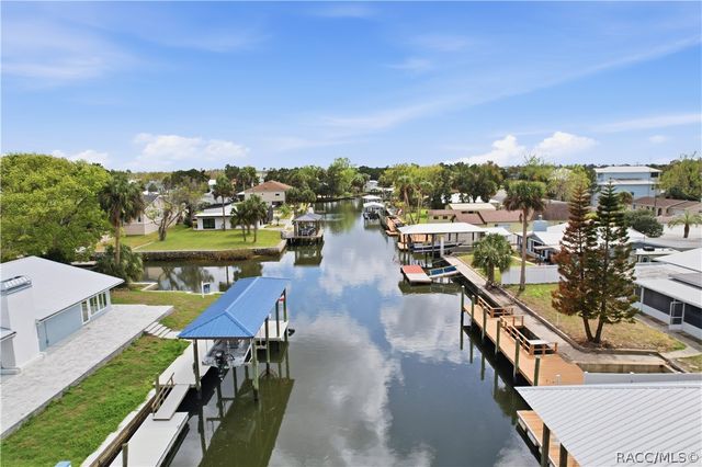 1731 NW 20th Avenue, Crystal River, FL 34428