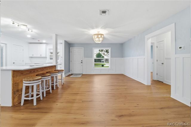 1731 NW 20th Avenue, Crystal River, FL 34428