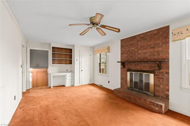 1603 Seven Oaks Place, High Point, NC 27265