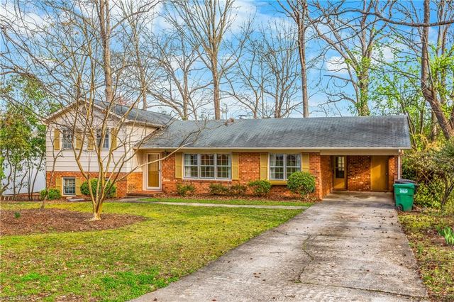 1603 Seven Oaks Place, High Point, NC 27265