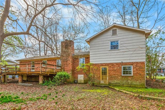 1603 Seven Oaks Place, High Point, NC 27265