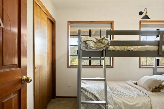 404 Darfo, Crestline, CA 92325
