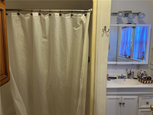 204 Maple Street, Dardanelle, AR 72834