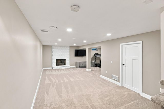 10217 Valley Forge Lane N, Maple Grove, MN 55369