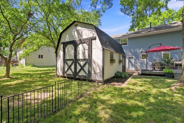 10217 Valley Forge Lane N, Maple Grove, MN 55369