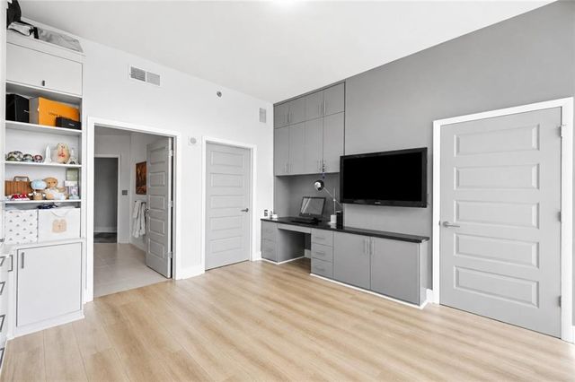 1080 Peachtree Street NE 1410, Atlanta, GA 30309