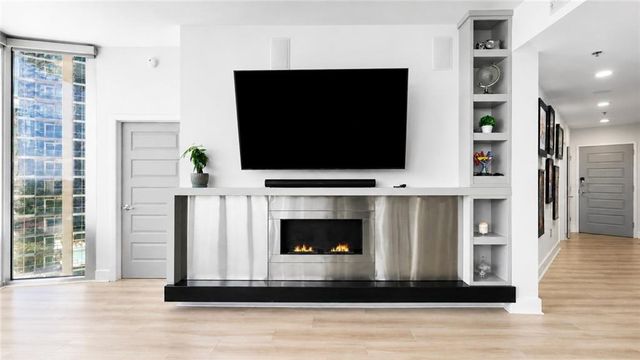 1080 Peachtree Street NE 1410, Atlanta, GA 30309