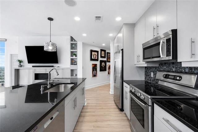 1080 Peachtree Street NE 1410, Atlanta, GA 30309