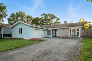 227 Lexington Drive, Bolingbrook, IL 60440