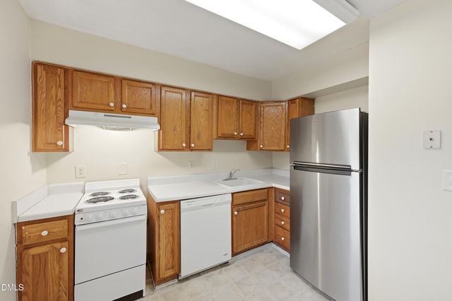 4 Shepherd Lane Bldg C, Chapel Hill, NC 27514