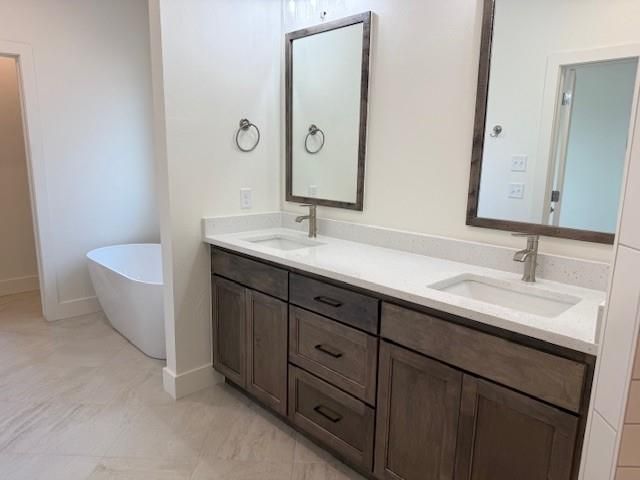 14409 Center Village Way, Piedmont, OK 73078