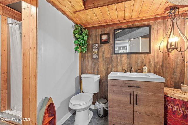 1415 E HARRISON AVE, Coeur D'alene, ID 83814