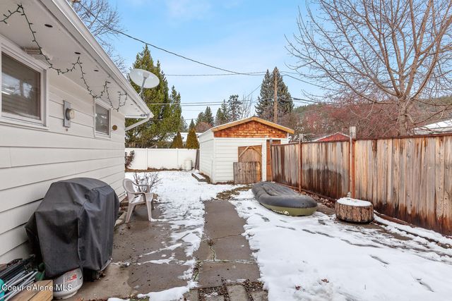 1415 E HARRISON AVE, Coeur D'alene, ID 83814