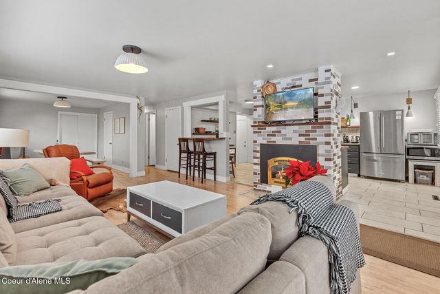 1415 E HARRISON AVE, Coeur D'alene, ID 83814