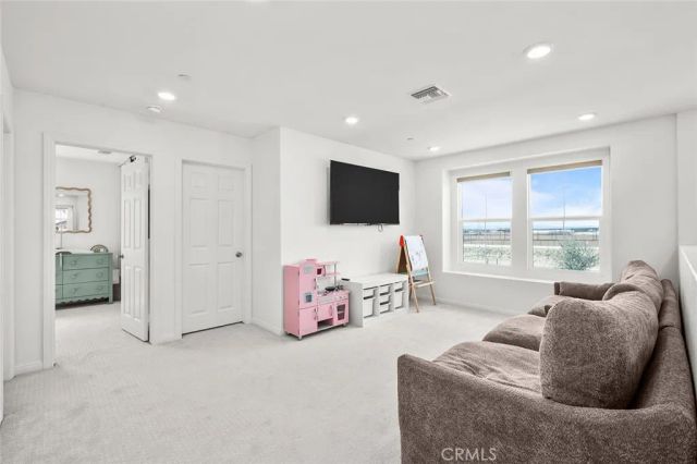 4208 S Laguna, Ontario, CA 91761