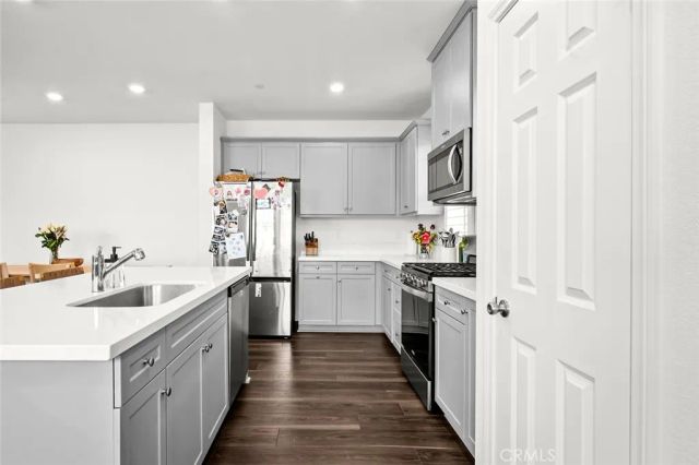 4208 S Laguna, Ontario, CA 91761