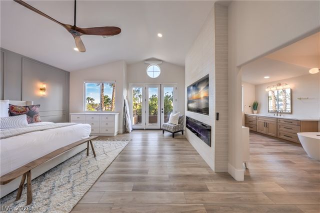 9901 Laurel Springs Avenue, Las Vegas, NV 89134