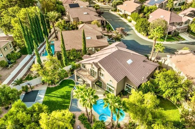 9901 Laurel Springs Avenue, Las Vegas, NV 89134