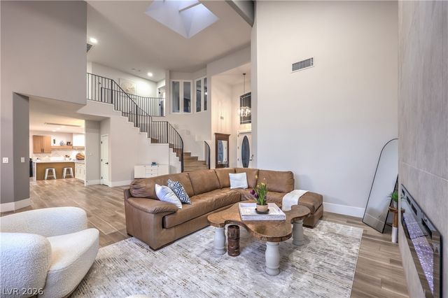 9901 Laurel Springs Avenue, Las Vegas, NV 89134