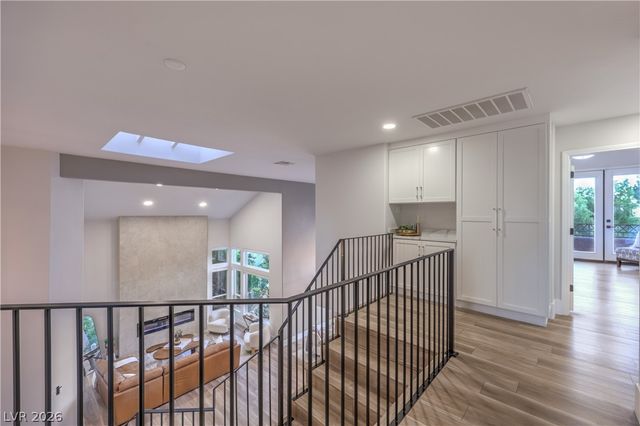 9901 Laurel Springs Avenue, Las Vegas, NV 89134