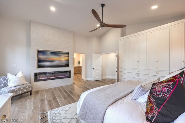 9901 Laurel Springs Avenue, Las Vegas, NV 89134