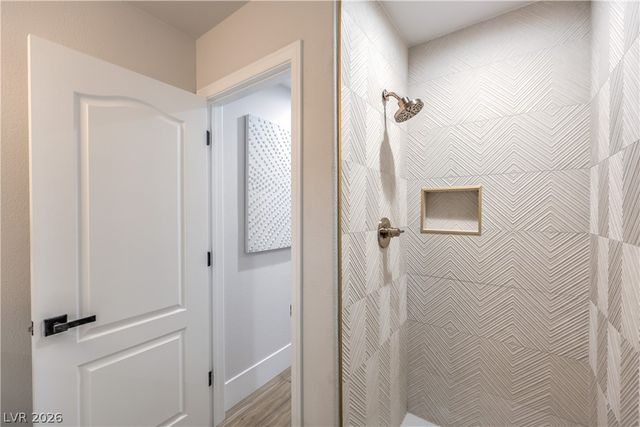 9901 Laurel Springs Avenue, Las Vegas, NV 89134